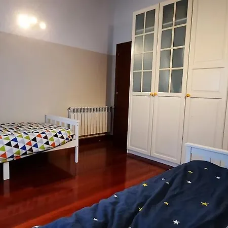 Сasa de vacaciones Casa En Sobarzo, Junto Al Parque De Cabarceno *