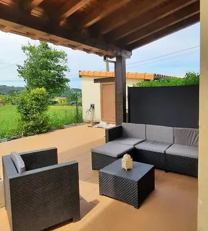 Casa En Sobarzo, Junto Al Parque De Cabarceno