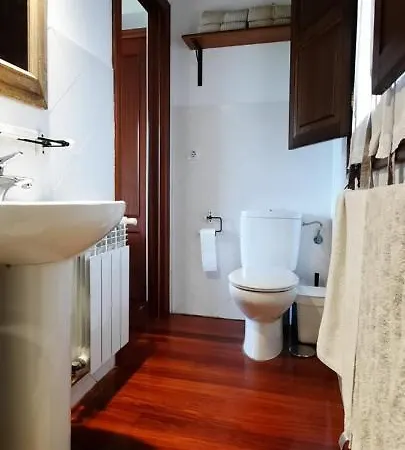 펜션 Casa En Sobarzo, Junto Al Parque De Cabarceno