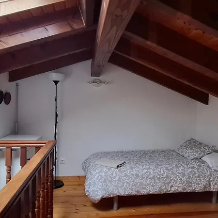 펜션 Casa En Sobarzo, Junto Al Parque De Cabarceno Sobarzo