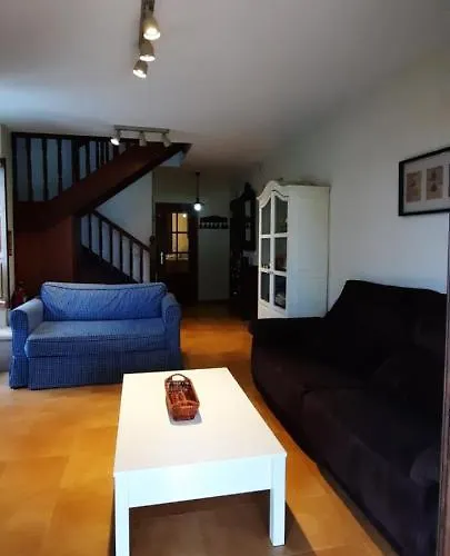 Casa En Sobarzo, Junto Al Parque De Cabarceno Holiday home *