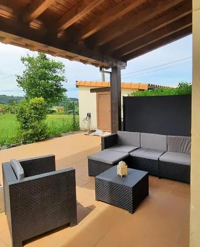 Casa En Sobarzo, Junto Al Parque De Cabarceno