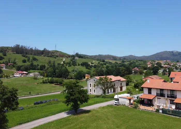 Holiday home Casa En Sobarzo, Junto Al Parque De Cabarceno