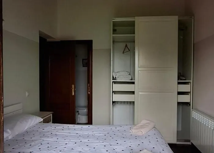 Holiday home Casa En Sobarzo, Junto Al Parque De Cabarceno *