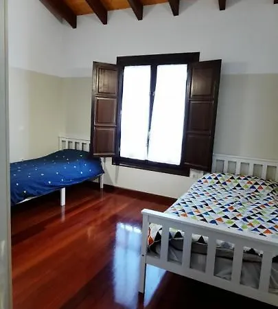 Holiday home Casa En Sobarzo, Junto Al Parque De Cabarceno