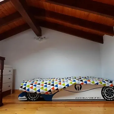 Casa En Sobarzo, Junto Al Parque De Cabarceno *